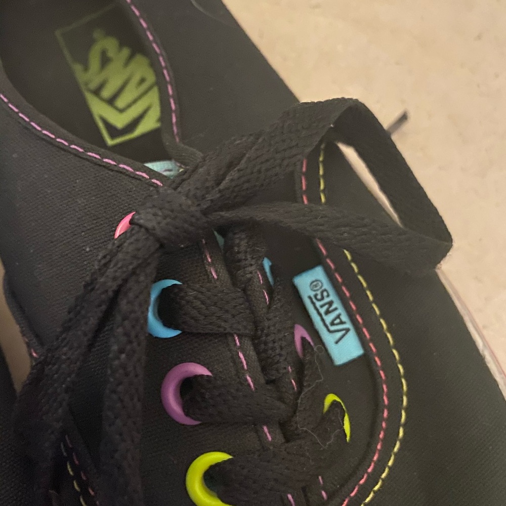 Authentic vans - Picture 4 of 5